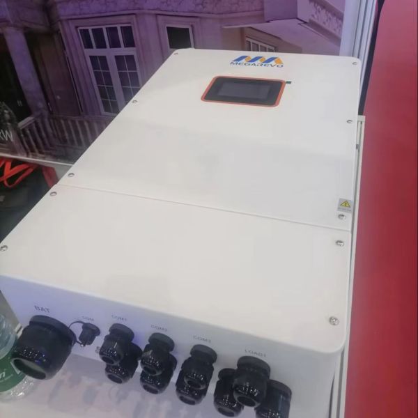 Megarevo American US ESS 12KW 15KW 16KW Split-phase Hybrid Inverter R5/6/8/10/12/16KLNA 48V Megarevo Inverter