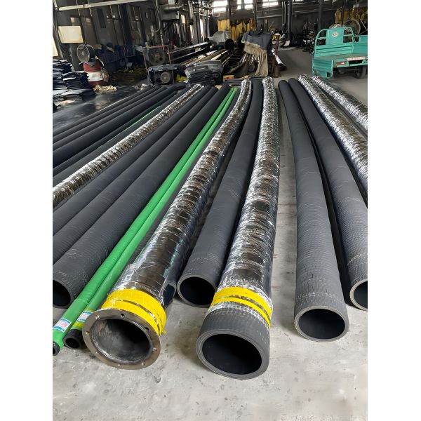 Custom Color Rubber Dredge Hose Floating Submarine Dredging Pipe For Slurry Transfer