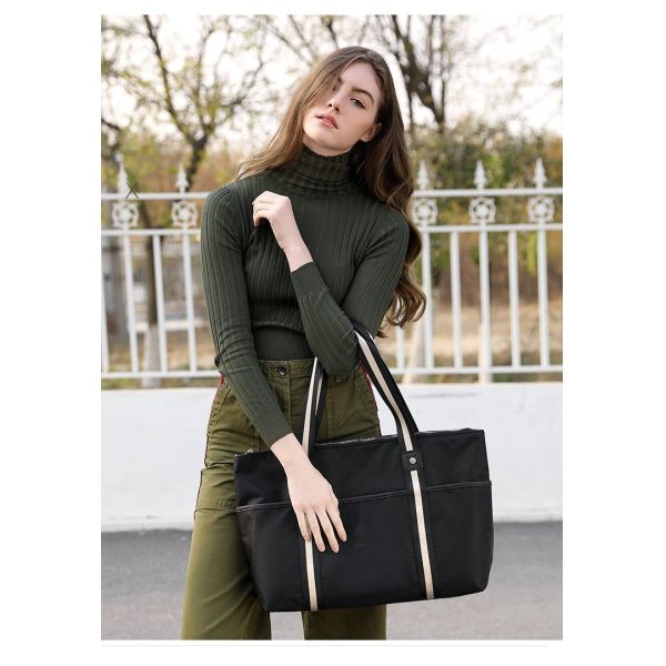 Autumn new large-capacity women's bag nylon bag lightweight short-distance travel bag