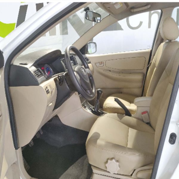 Бензин 2017 подержанных автомобилей мест автомобиля 5 Тойота венчика года мини заправляет топливом режим привода LHD