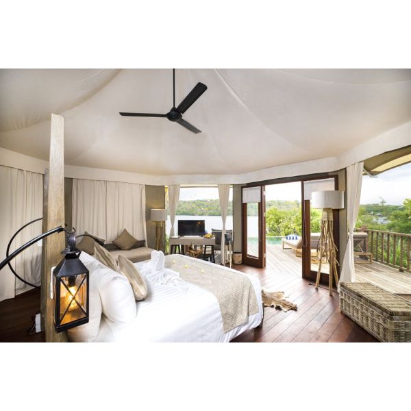 Hotel Lodge Luxury Resort Tents , Glamping Hotel Tent High Temperature Resistance