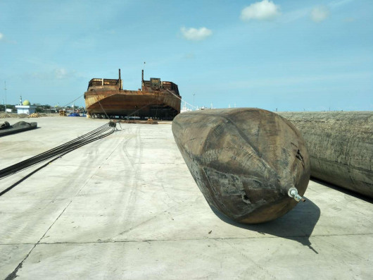 High - Pressure Resistant Pneumatic Marine Rubber Airbag