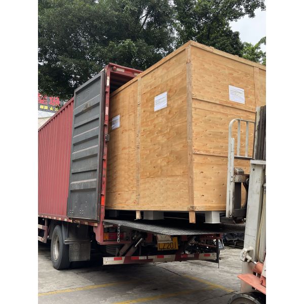 Custom Wet Sandblasting Cabinet Vapor Sand Blasting Machine