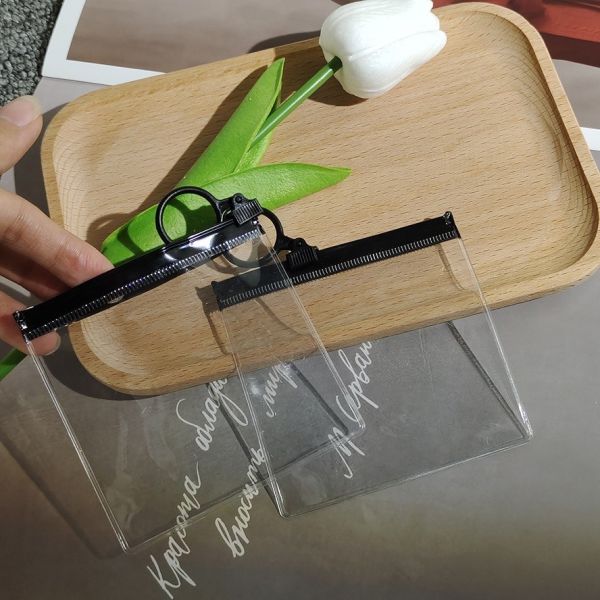 Embalaje ecológico Almacenamiento de joyas de PVC Bolsas de cremallera impermeables para el almacenamiento