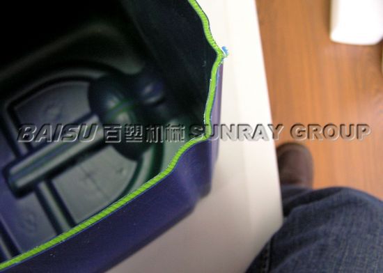 Triple Layers Plastic Water Tank Blow Moulding Machine 10 - 25L Volume SRB75S-1