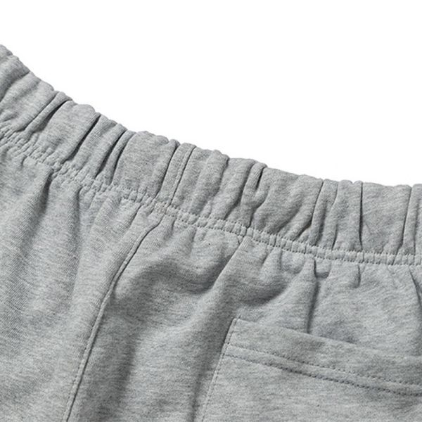 Напечатанная сдвоенная линия предметов первой необходимости сезона 6 ТУМАНА замыкает накоротко брюки пляжа