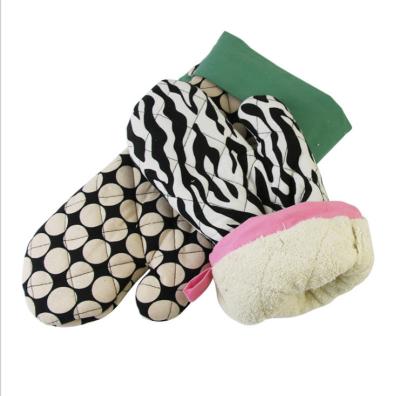 Customized Size Printed Oven Mitts Different Size Eco Friendly  For Kitchen