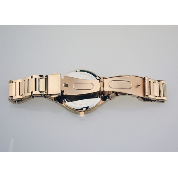 Stones Case Waterproof Designer Watches , Quartz Wrist Watches Mens