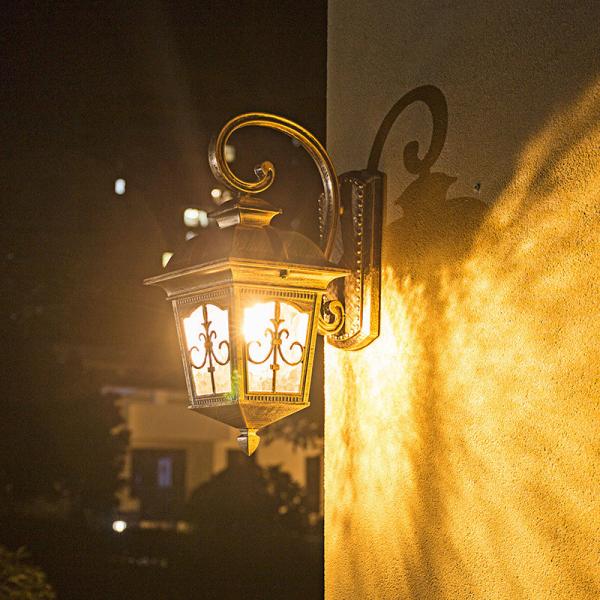 European style outdoor wall lamp waterproof aisle garden balcony lamp villa American retro outdoor gate Lamp(WH-HR-49)