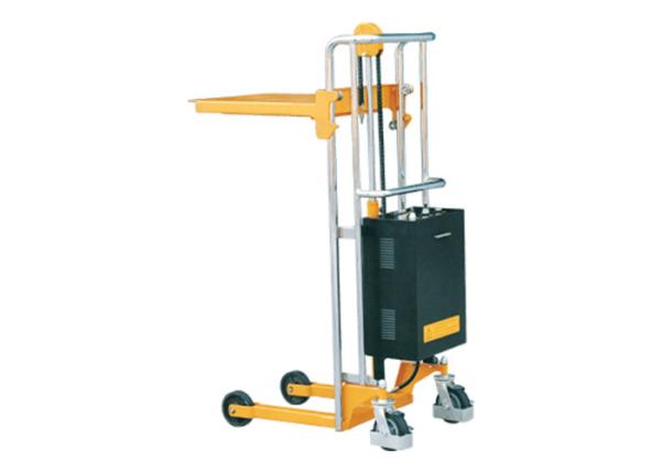 EPS Semi-Electric Hydrualic Platform Stacker With Easier and Faster Lifting Operation Capacity 400Kg