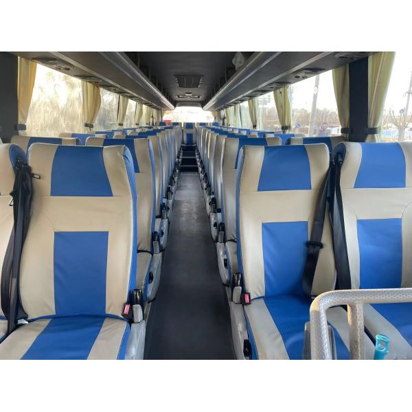 Используемое ЕВРО IV автобуса пассажира 53 двигатель кондиционера 330hp мест 12 метра руки KLQ6129 белого цвета 2-ой