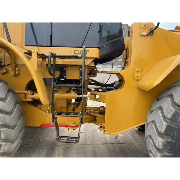 Used original CAT 966H wheel loader, available at a discounted price