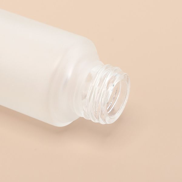 учреждение матированного стекла 30ml жидкостное разливает по бутылкам с округлой формой насоса