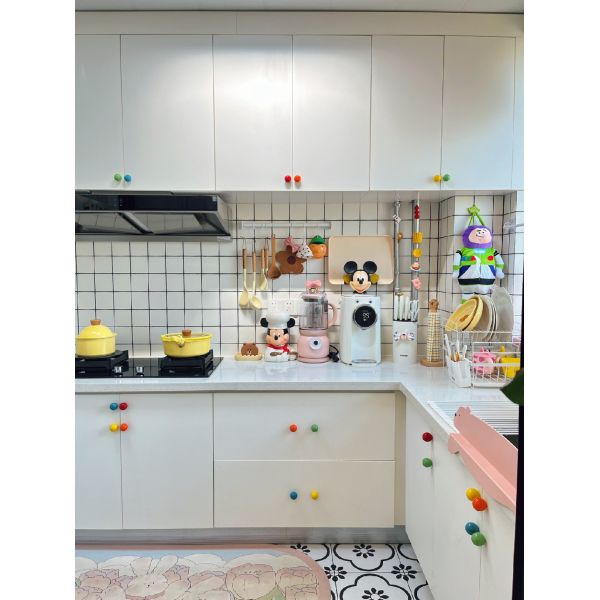 Mueble de cocina de teca de lujo con encimera y cajones en esquina