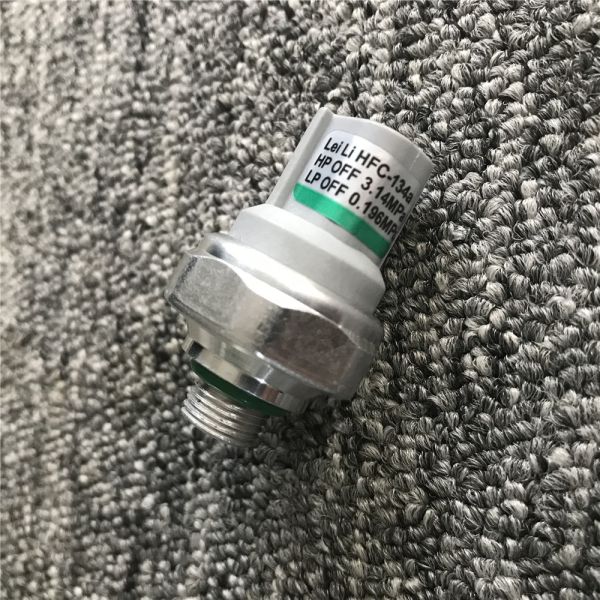 Excavator Kobelco SK60-8 Air Conditioning Pressure Switch LL20-0523C HFC-134A0.196MPA-3.14MPA