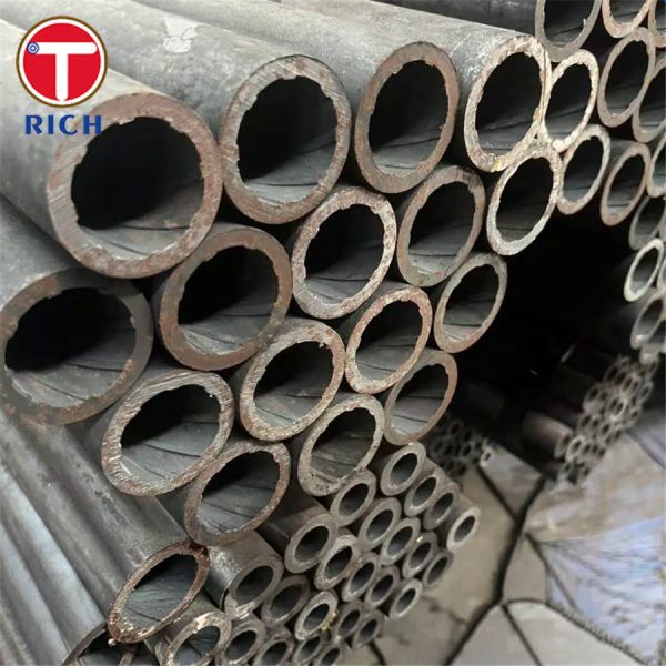 ASME SA213 Grade T12 Internal Thread Seamless Low-Alloy Heat Exchanger Tube with Cr-Mo Design and 30-325 mm OD