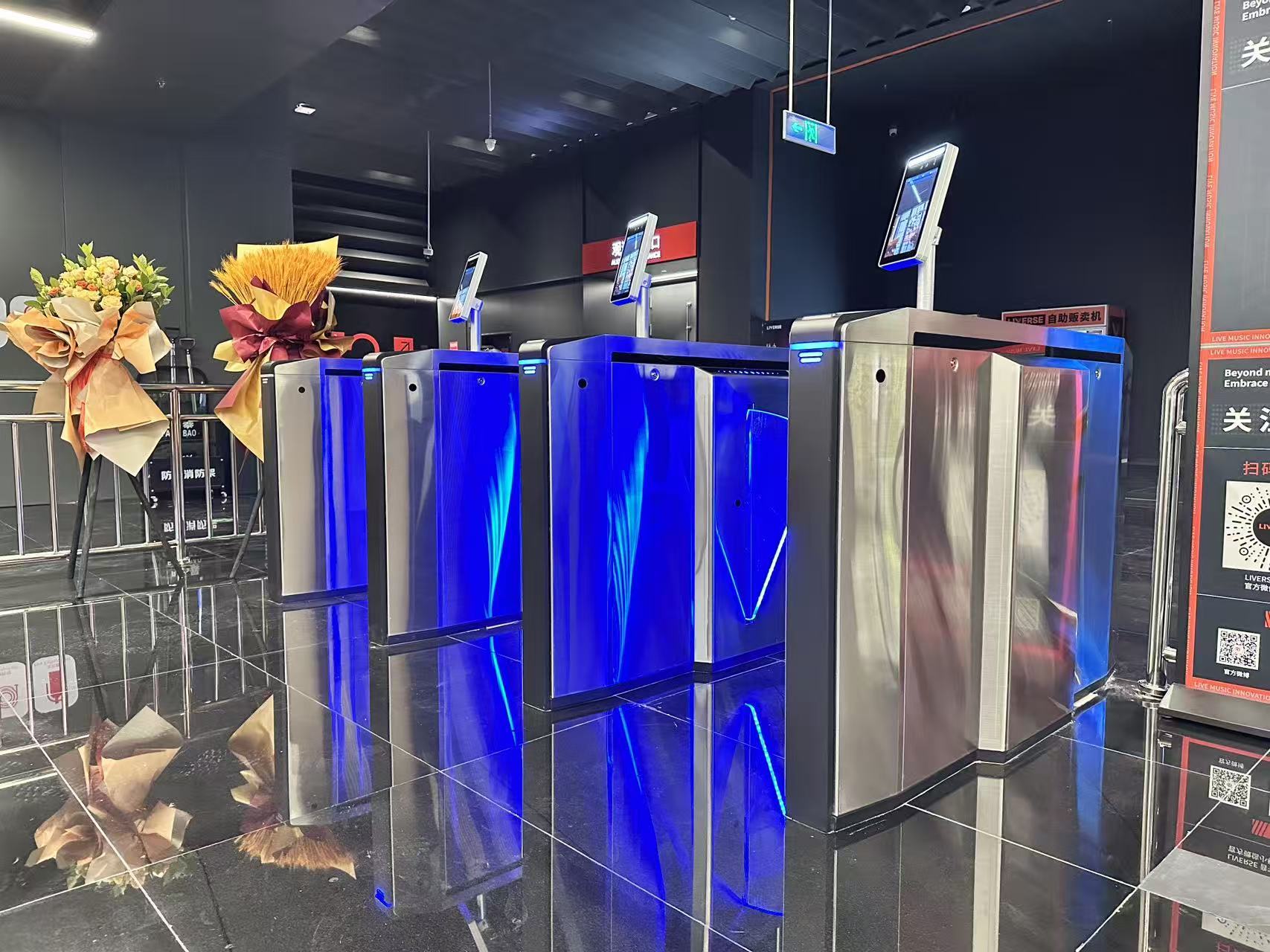 Flap Barrier Turnstile with Face Recognition Visitor Management and 10mm Acrylic Swing Gate