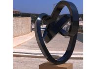 Arte de metal pintado a medida Acero inoxidable Escultura abstracta torcida para exteriores