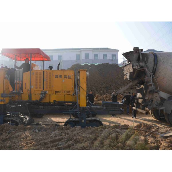 SMC-6500 Rear Slipform Paver with HighPower Engine for Highway Construction