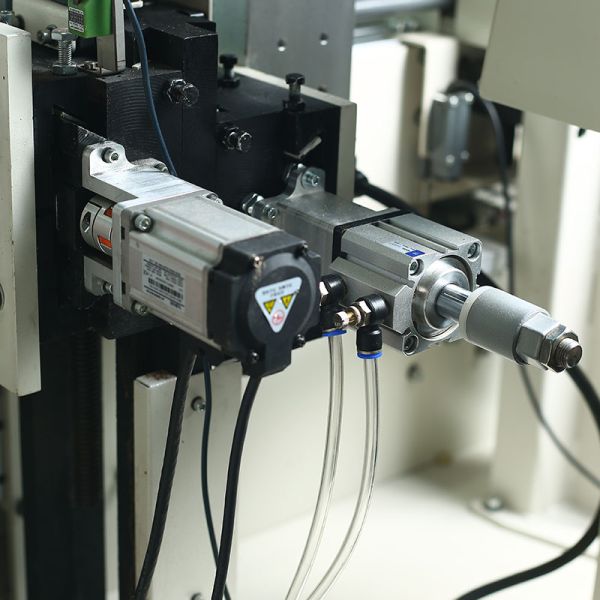 J C Type Woodworking Edge Bander Automatic 380V 0.8mpa