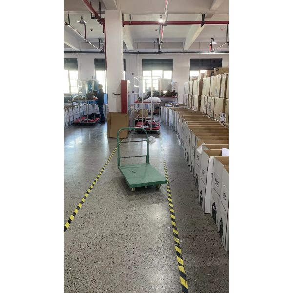 Alinunu Swivel Adjustable Airlift Counter Height Bar Stool with Padded Back and Base