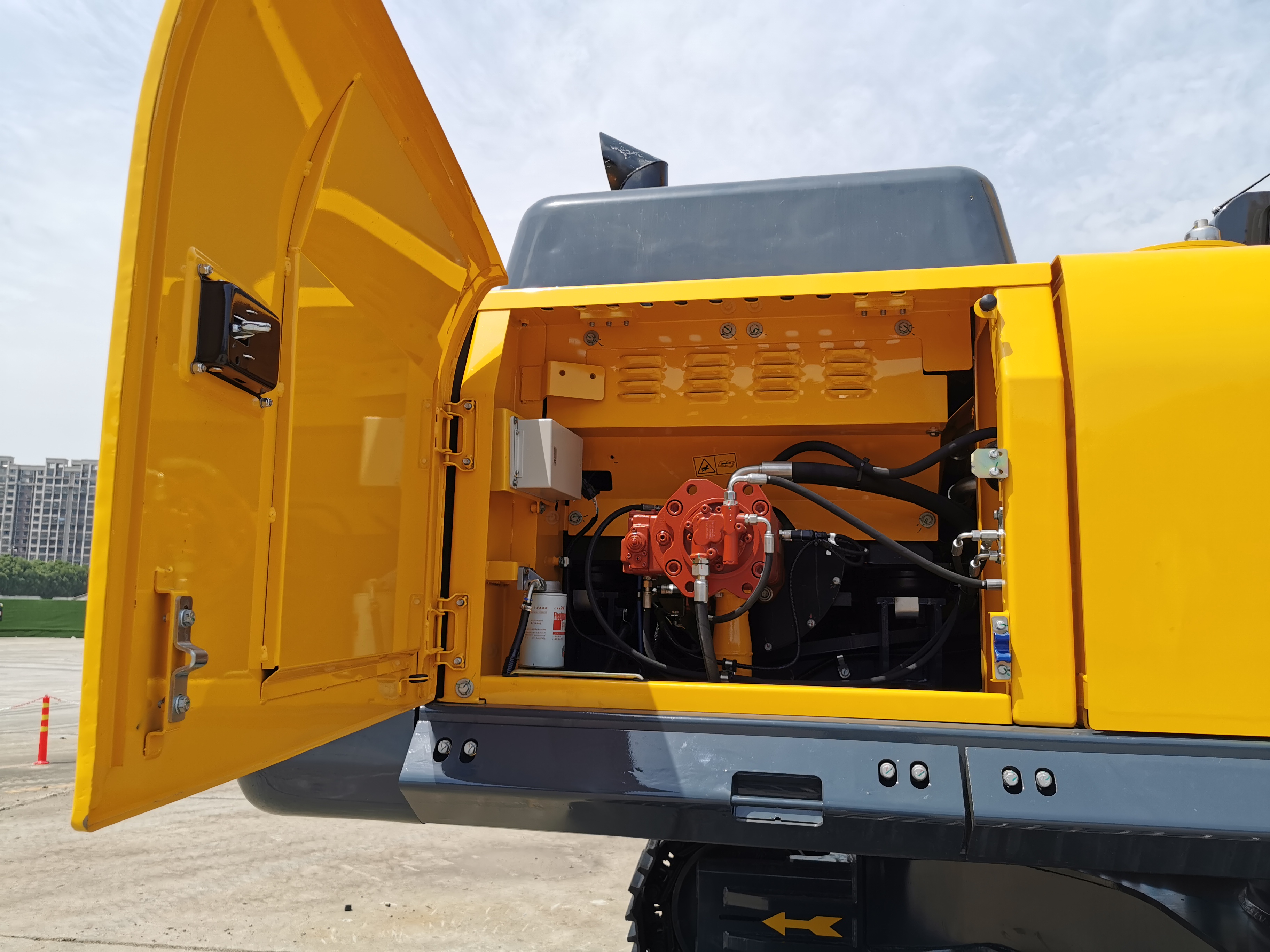 ZG330 Crawler Гидравлический экскаватор 241KW Машины экскаватор