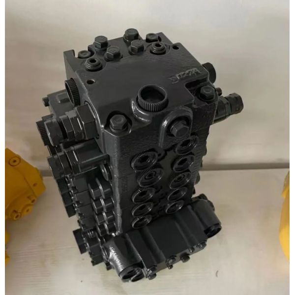 PC56-7 Hydraulic Main Control Valve Assy for Komatsu Excavator Spare Parts Main Control Valve OEM