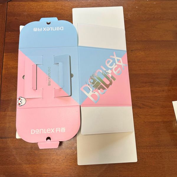 Wholesale Transparent Window Cake Box for Birthday Cakes and Food Box Type Folders with Printing, Embossing, Hotstamping