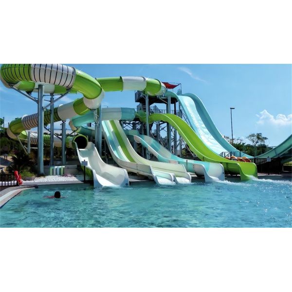 OEM Плавательный бассейн из стекловолокна Слайд на открытой воде Парки развлечений Игровые комплекты Поездка