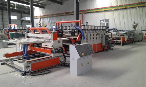 Wood Plastic Double Screw Extruder , Foam Board Extrusion Line