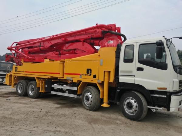 600L Barrel 42 Meter Used Cement Truck Diesel Powered High Reliability