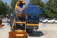 Individu mobile chargeant le rendement élevé de camion de mélangeur concret pour la construction urbaine