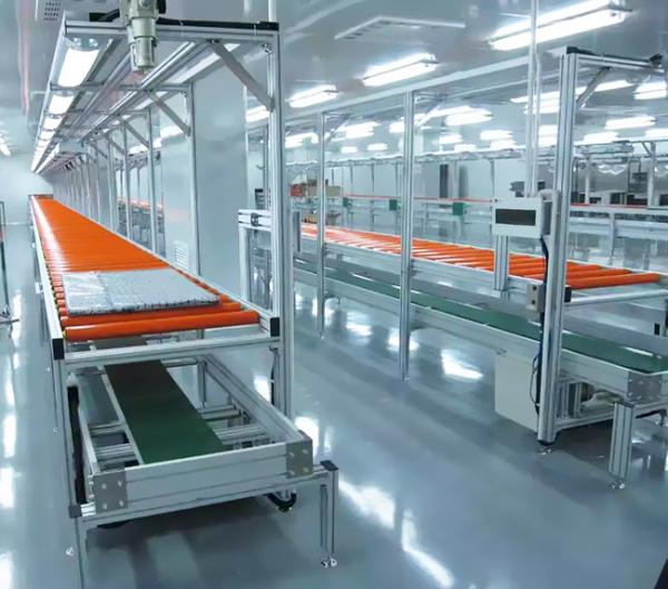 PLC Control System And 10 Meters Length Safety-Guarded Roller Conveyor Line For Worker Protection