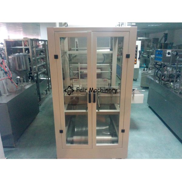 Máquina de envolvimento do psiquiatra da garrafa de água do GV 2.1KW, máquina da luva do psiquiatra da garrafa 6time/min