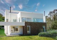 Casas modulares de dois andares Vila pré-fabricada Casa de estrutura de aço com bela decoração