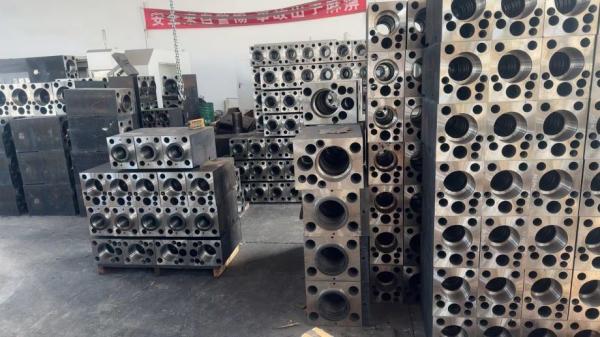 Hydraulic Excavator Breaker Parts Front Head Cylinder Back Head