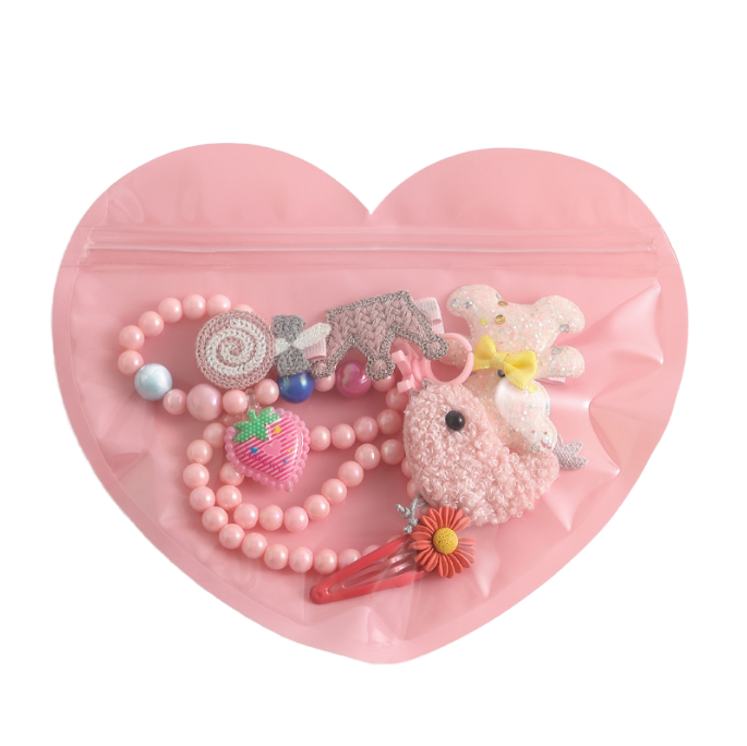 MOQ 100pcs Custom Printed Pink Heart-shaped Valentine's Day Candy Packaging Bag with Zipper Top Self-sealing Food Bag