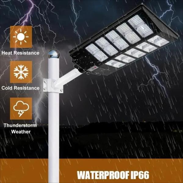 8000 lumens Lumière solaire LED 480W Lumière solaire LED intégrée