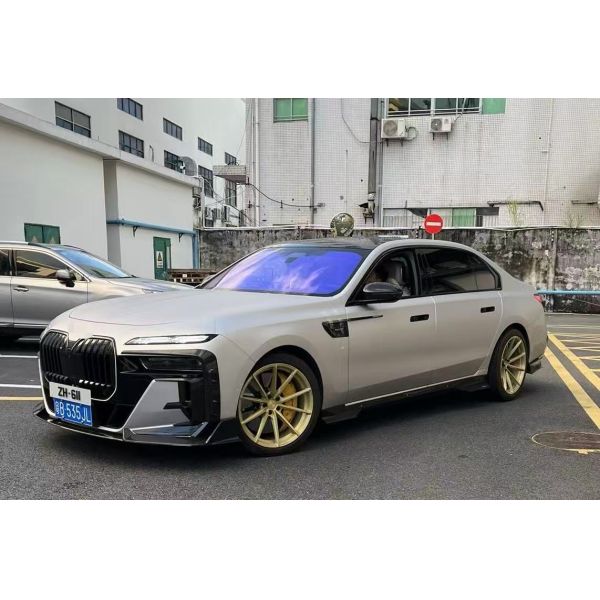 MSY Style BMW 7 Body Kit I7 G70 2023-2024 Front Lip Side Skirts Rear Diffuser