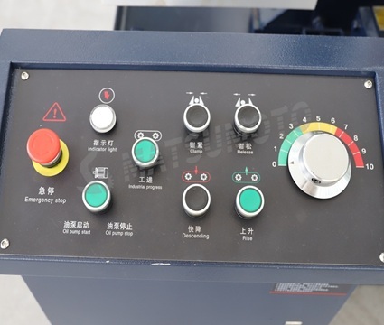 Industrial G4230X Angle Cutting Band Saw Semi Automatic Metal Sawing Machine