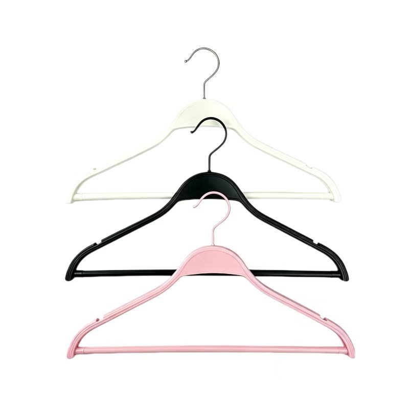 Anti-slip grooved non-marking thickened heavy-duty plastic clothes hanger for hotel and retail display