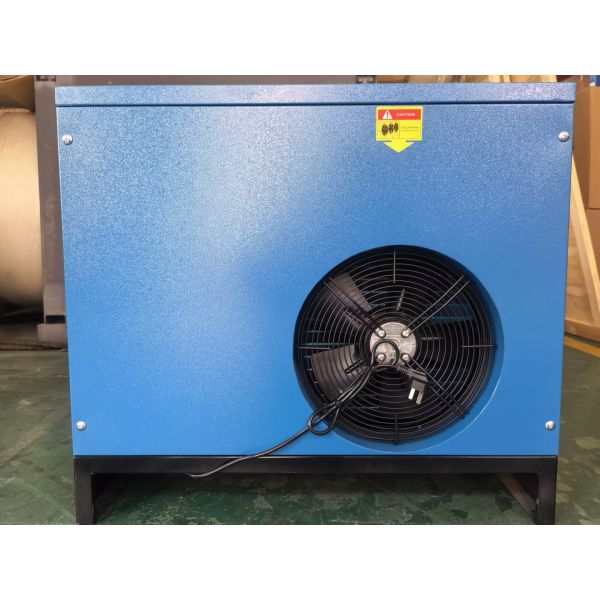 2.4Nm3/min Wide-Body Air-Cooled Freeze Dryer: Does Not Shut Down Due to High Temperature When Inlet Air Reaches 55°C