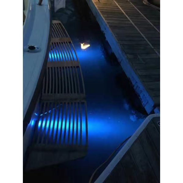 IP 68 Underwater LED Marine Light 316 Stainless Steel RGBW Underwater Boat Light