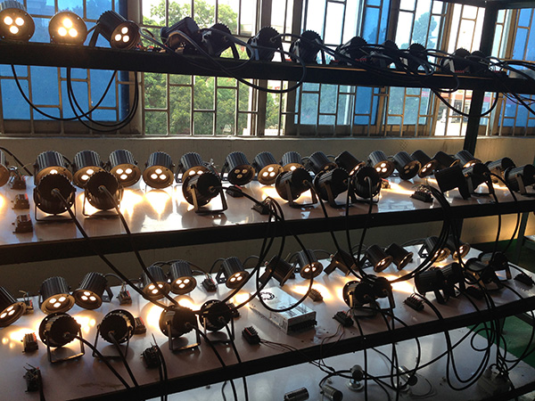 Алюминиевая фара сада СИД с круглым низкопробным материалом алюминия заливки формы