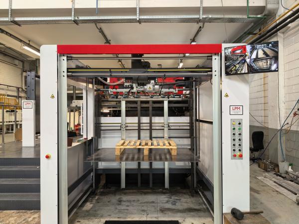 JIGUO MYP-1500E Automatic Die Cutting & Stripping Machine,Max Paper Size:1500*1105mm,Min Paper Size:500*420mm,Max Runnning Speed：5500Sheets/h