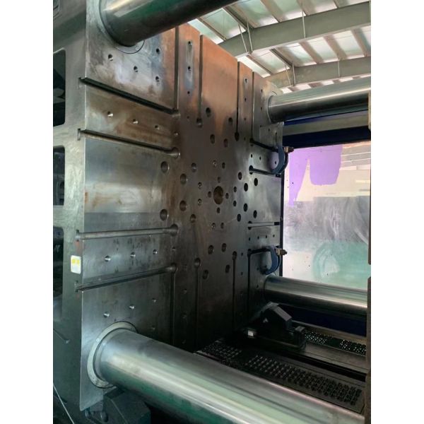 Haitian 1300ton Used Plastic Injection Moulding Machine 120mm Screw Diameter