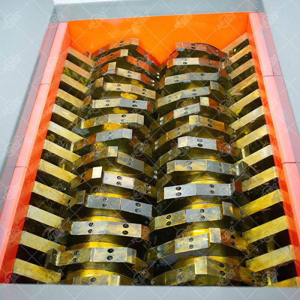 Broyeur de déchets Xrido MRF pour le recyclage du plastique et du métal