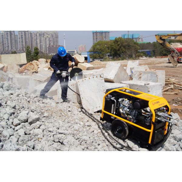 Портативная машинка асфальта резца 20-40Lpm бензина гидравлическая конкретная отрезала пилу