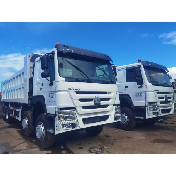 Used HOWO dump truck, front four and rear eight wheels