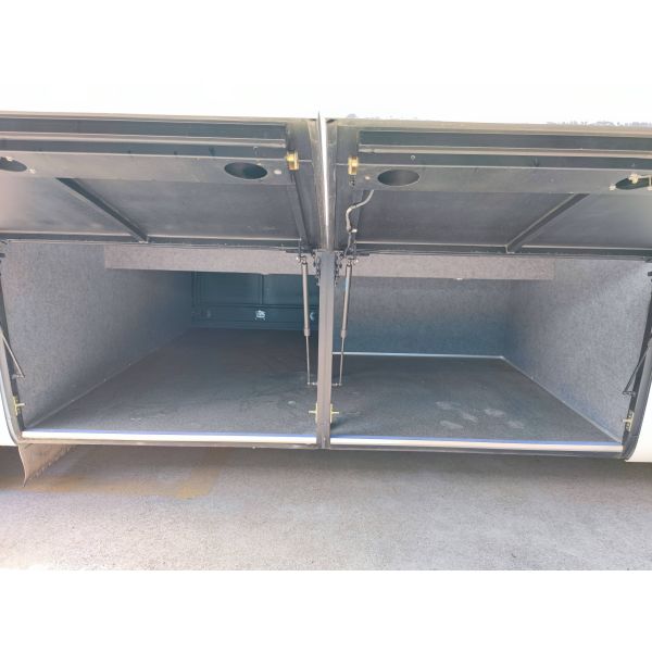 Guangtong Autobús eléctrico usado de 46 plazas / Autobús de pasajeros de segunda mano